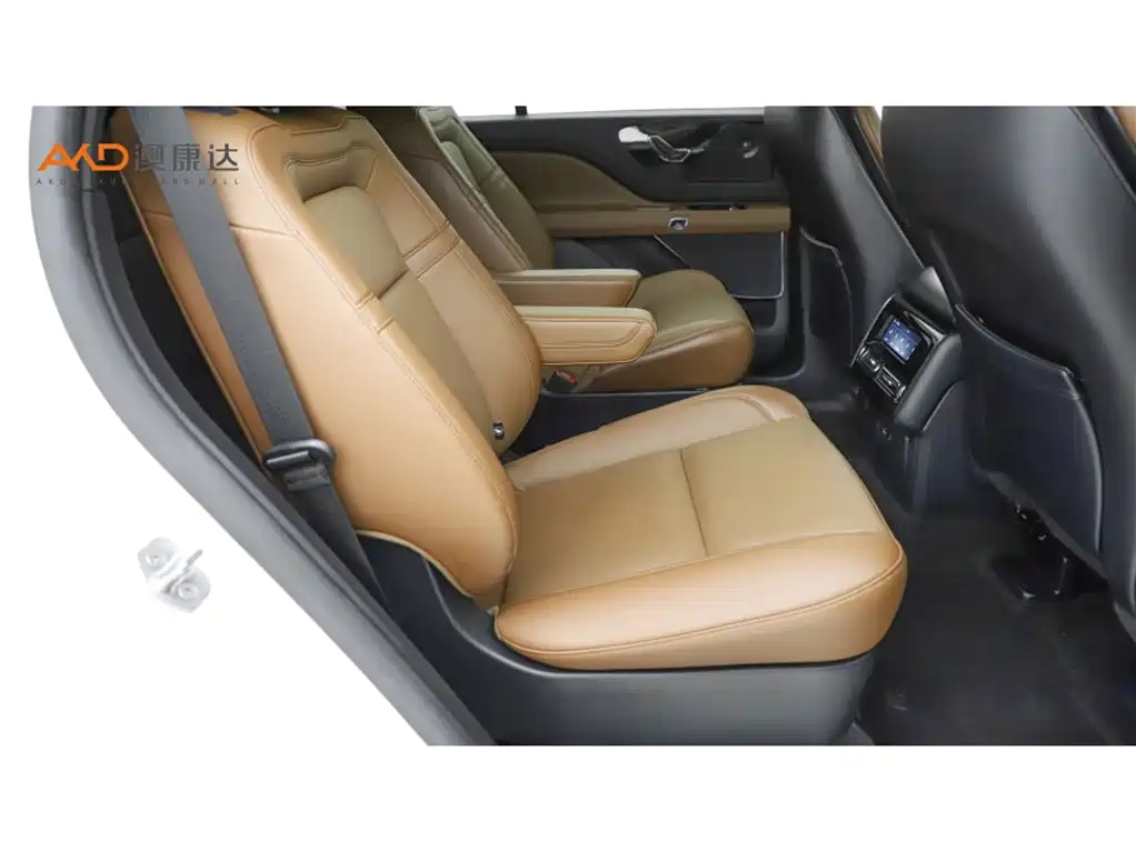 Lincoln Aviator 2023 3.0T V6 мест