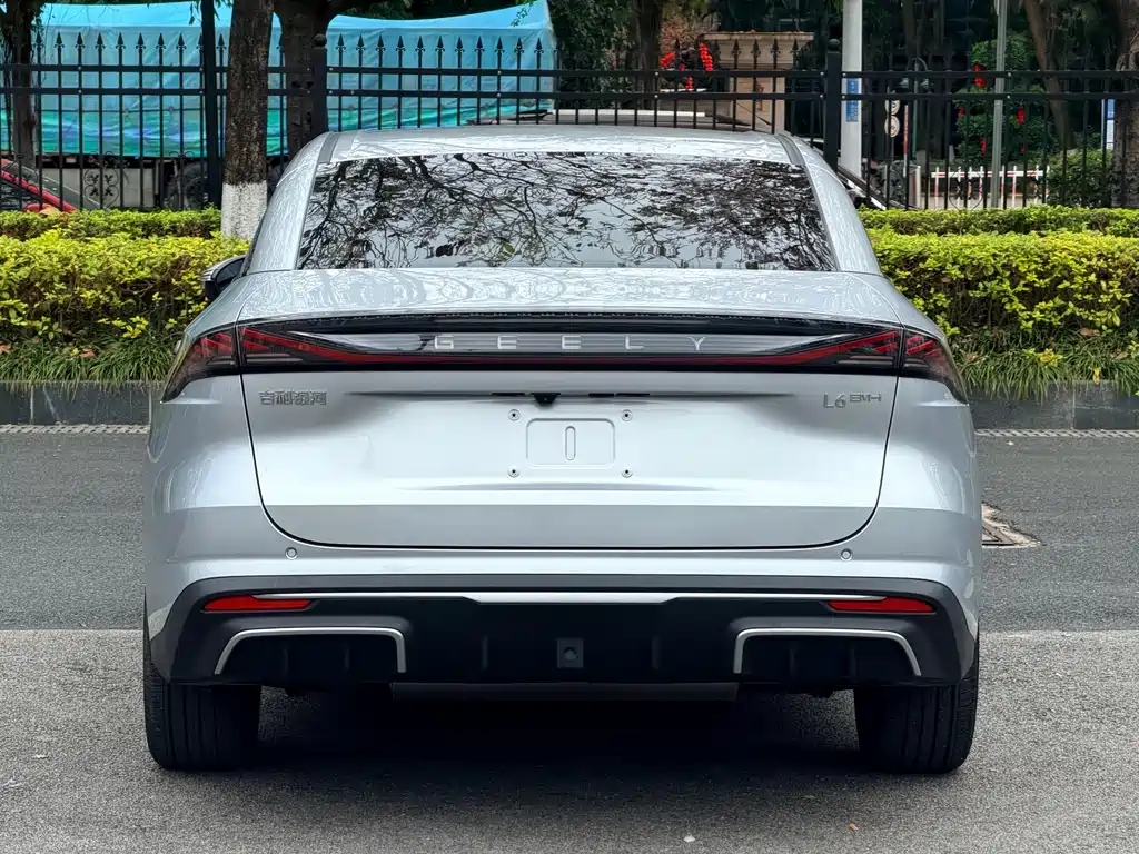 GEELY GALAXY GALAXY L6