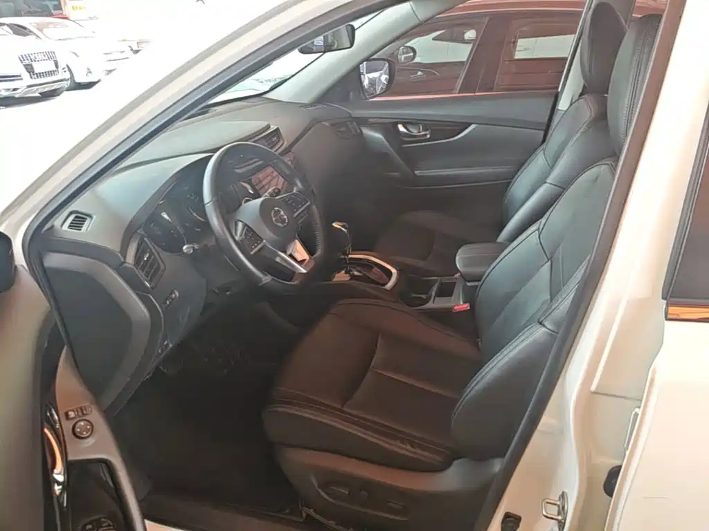 Nissan X-Trail — миниатюра 15