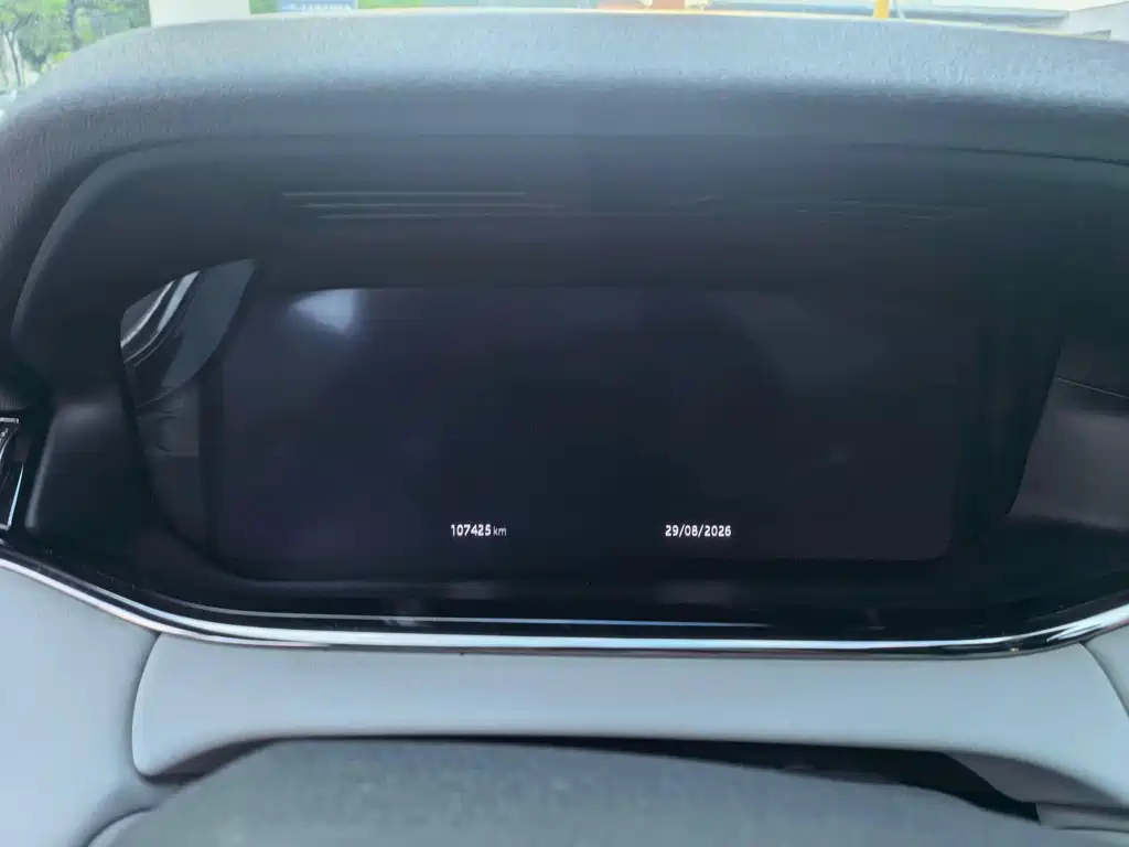 Land Rover Evoque — миниатюра 13