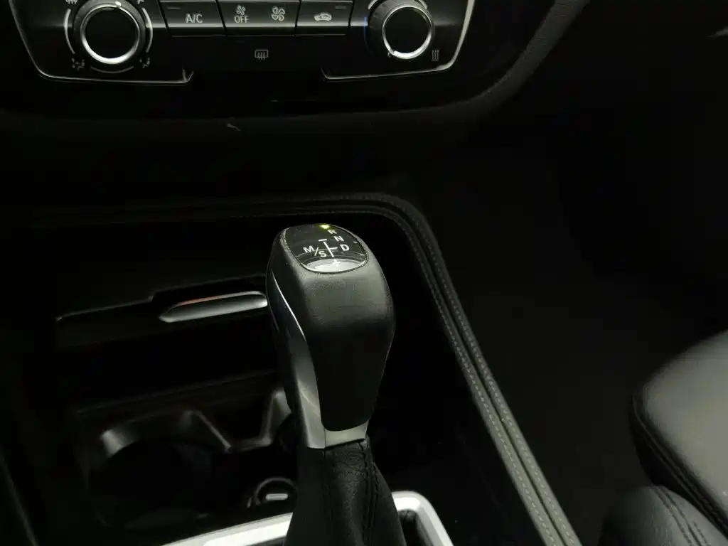 BMW 1 Series — миниатюра 13