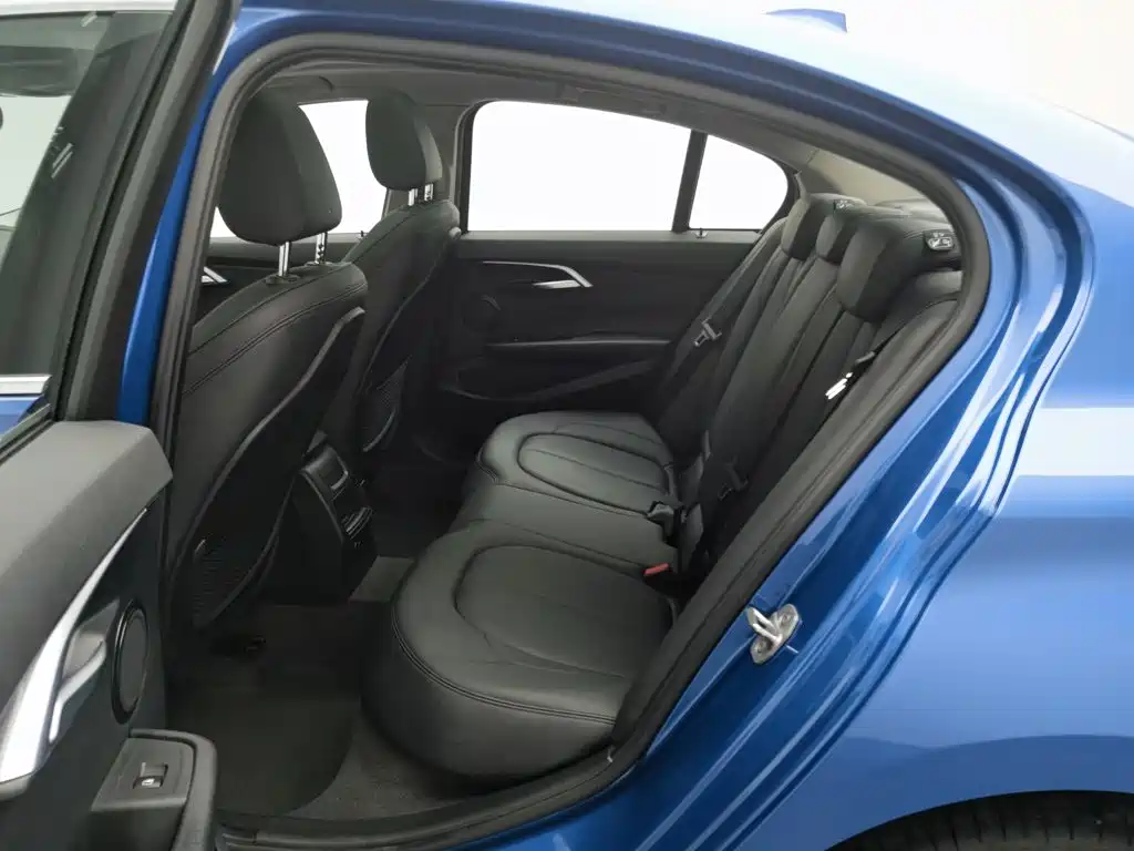 BMW 1 Series — миниатюра 15