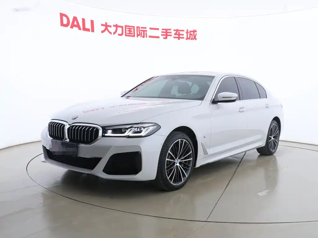 BMW 5 Series 2024