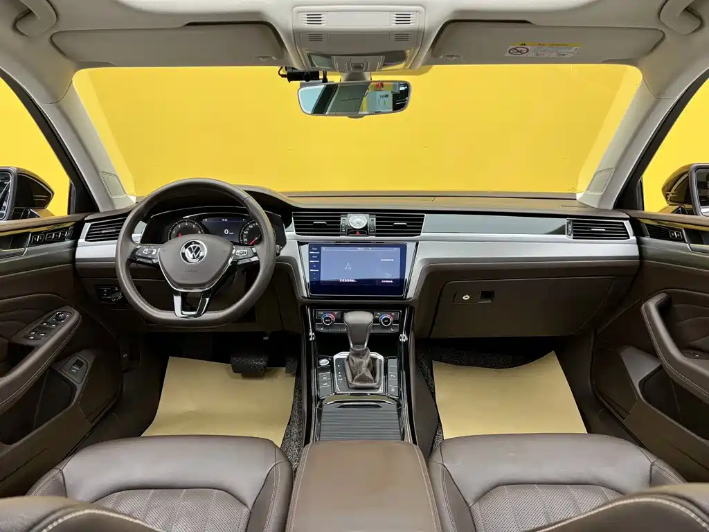 Volkswagen Phideon — миниатюра 14