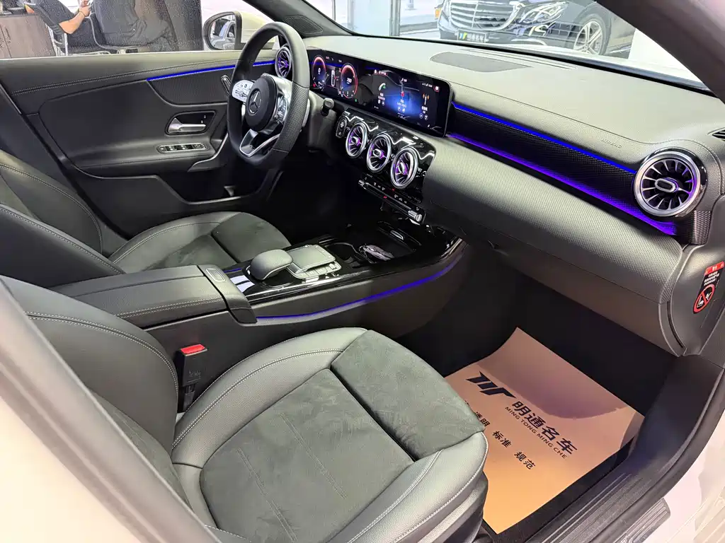 Mercedes-Benz A-Class — миниатюра 9