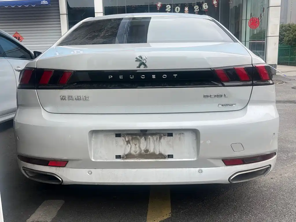 PEUGEOT 508