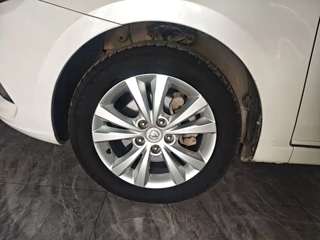 Changan Eado — миниатюра 23