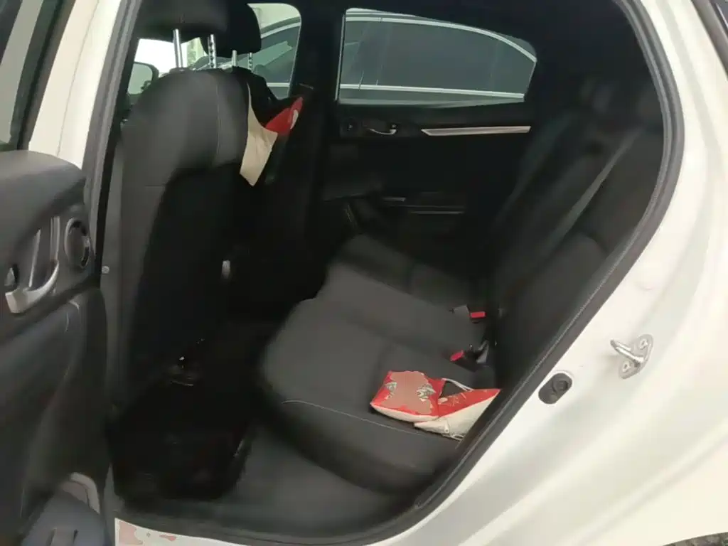 Honda Civic — миниатюра 17