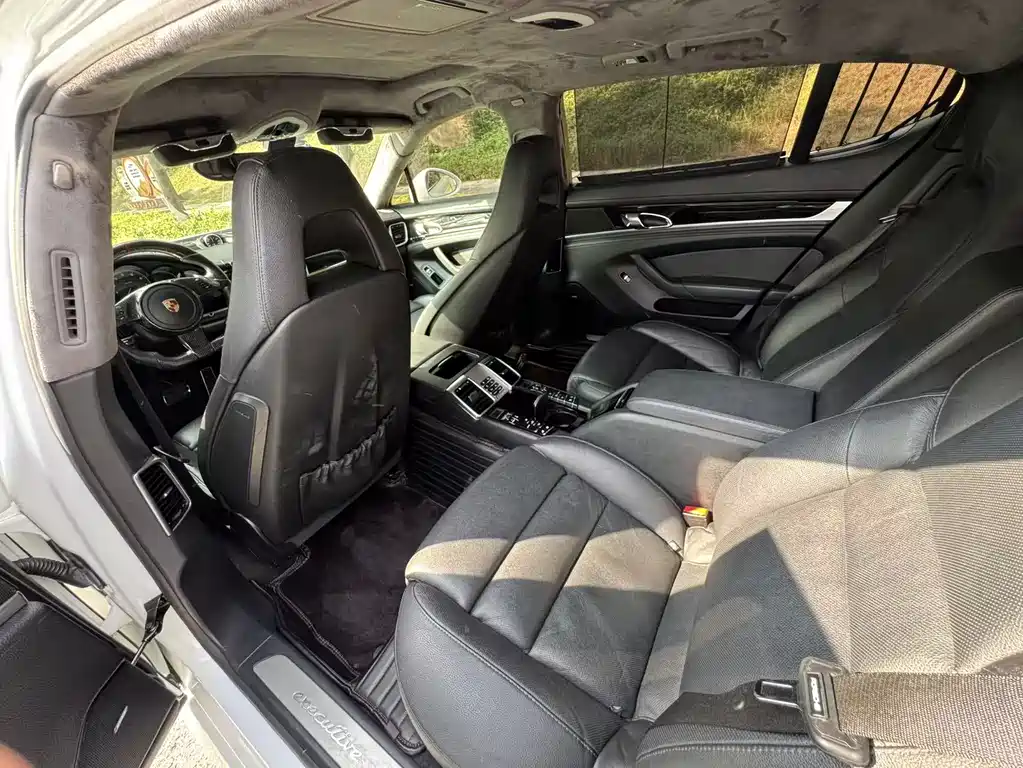 Porsche Panamera 2014 Panamera Executive 3.0T