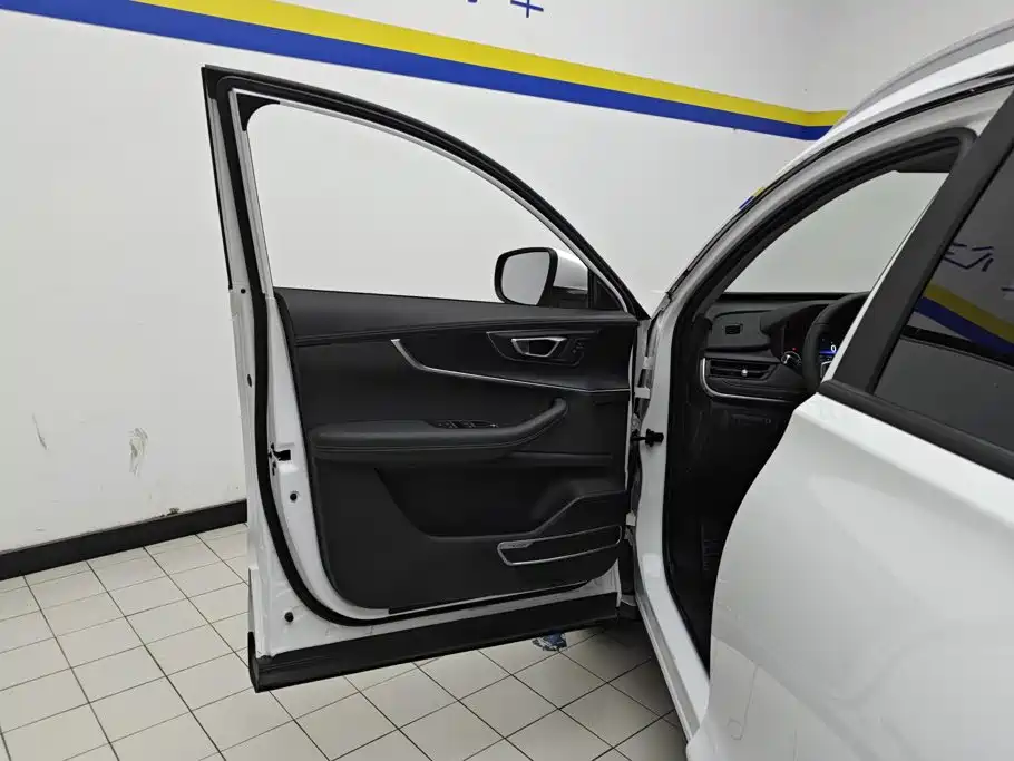Chery Tiggo 8 — миниатюра 7