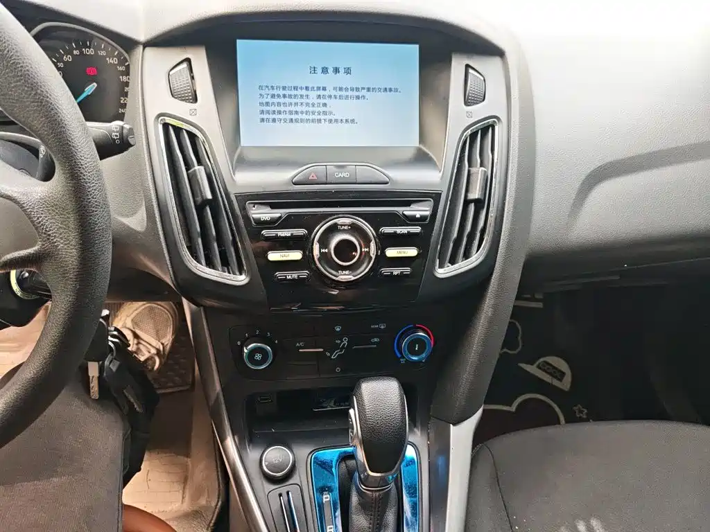 Ford Focus — миниатюра 9