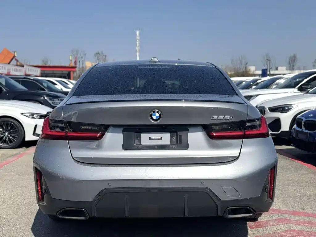 BMW 3 Series 3 2023 325Li M Sport