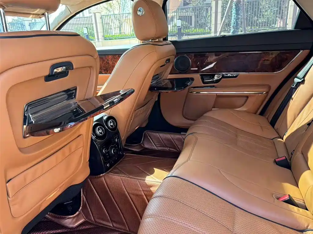 Jaguar XJ 2010 XJL 5.0