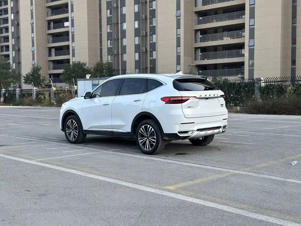 HAVAL F7