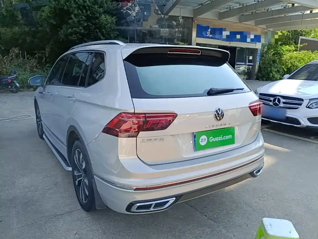 Volkswagen Tiguan L — миниатюра 5