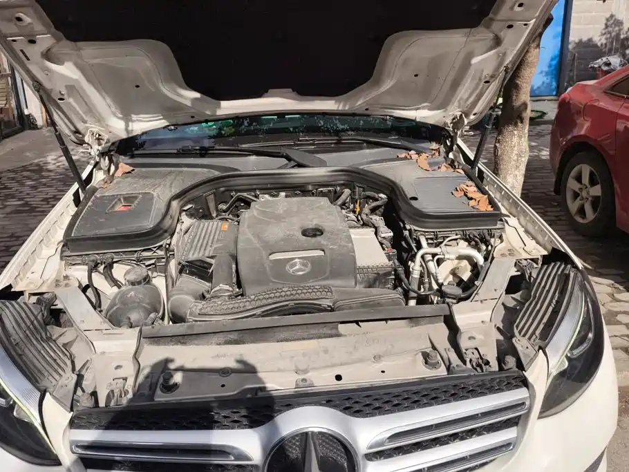 Mercedes-Benz GLC — миниатюра 10