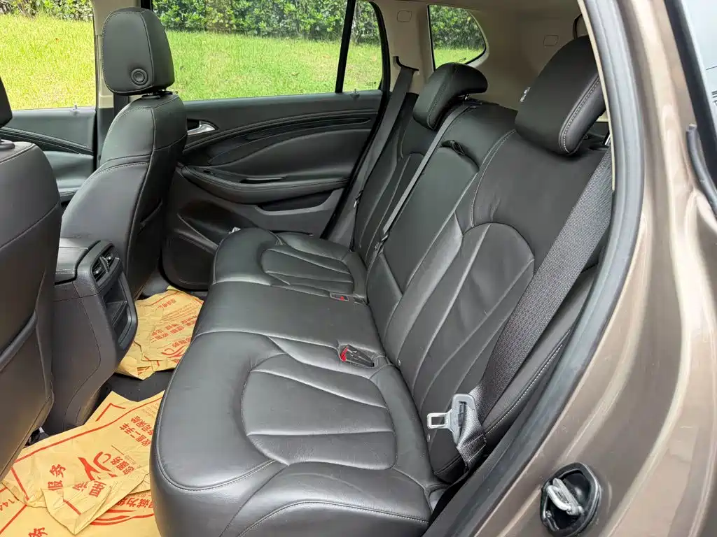 Buick Envision Plus — миниатюра 12