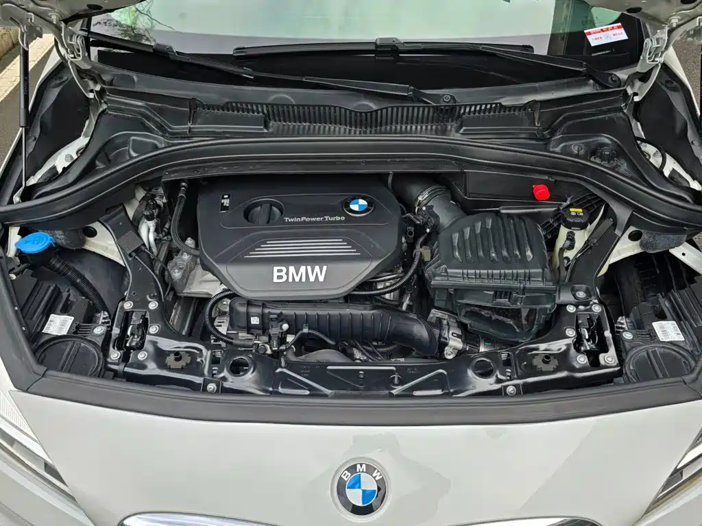 BMW 2 Series Active Tourer — миниатюра 19