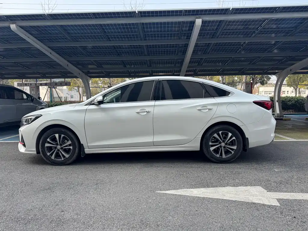 Changan Eado 2023 Enjoy PLUS NE 1.4T GDI DCT Luxury
