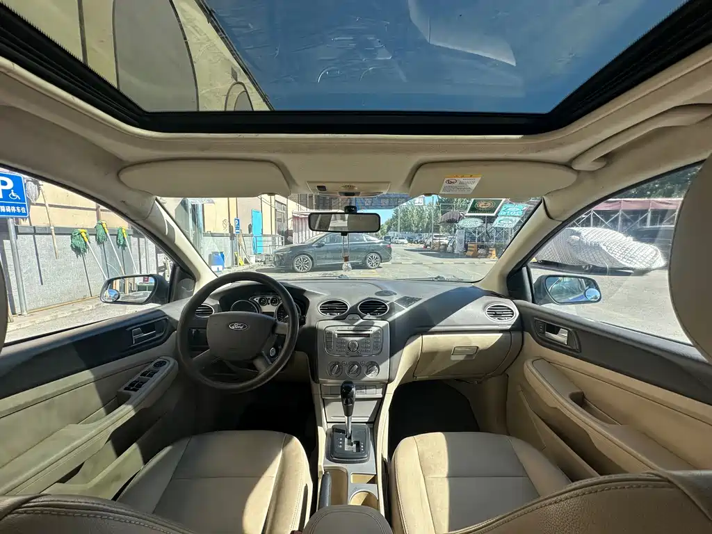 Ford Focus — миниатюра 17