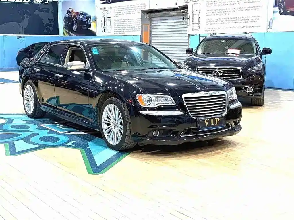 Chrysler 300C 2014 3.0L