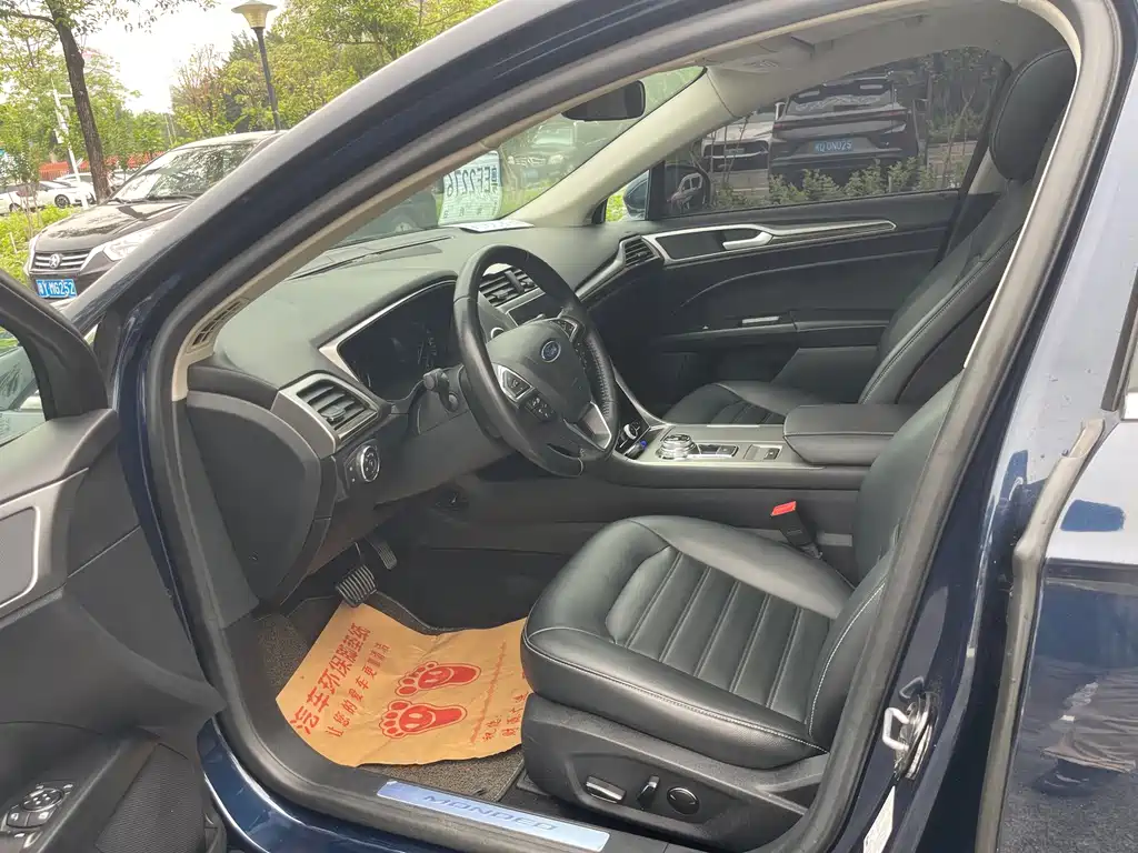 Ford Mondeo — миниатюра 4