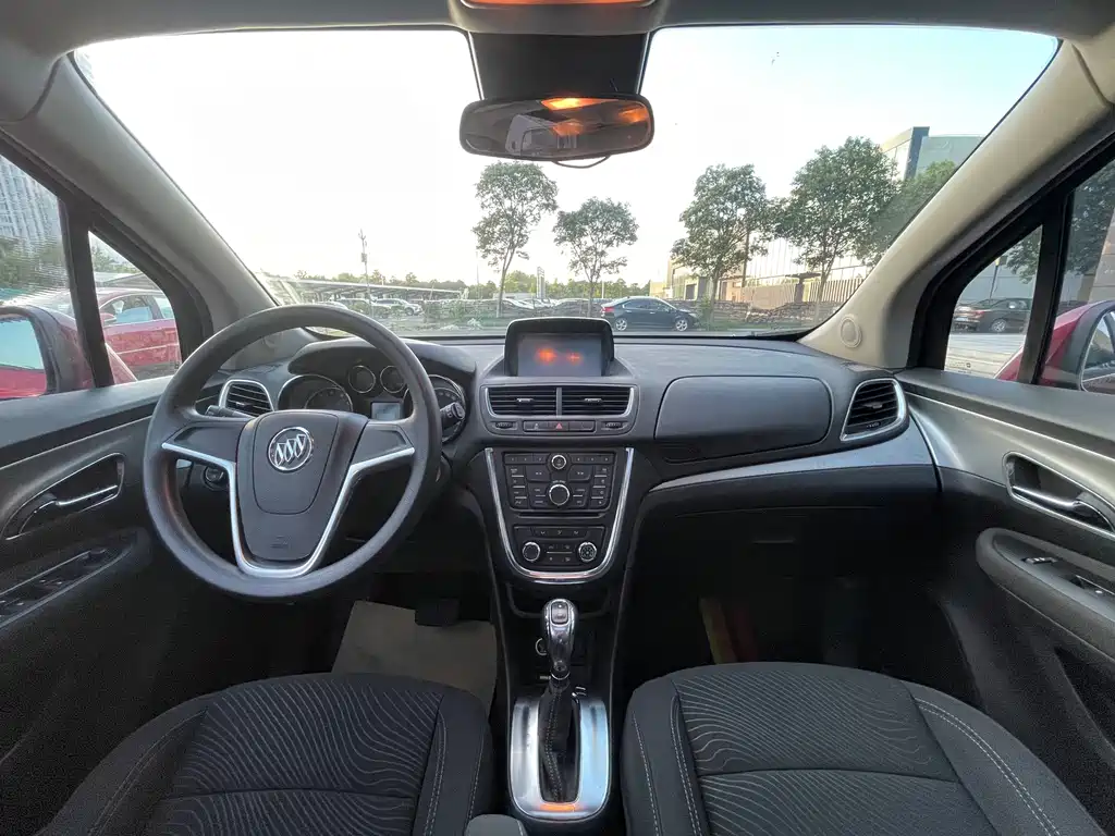 Buick Encore — миниатюра 8