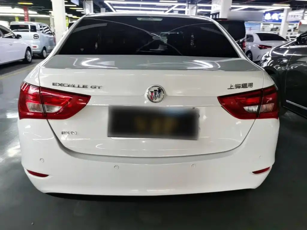 Buick Excelle — миниатюра 6