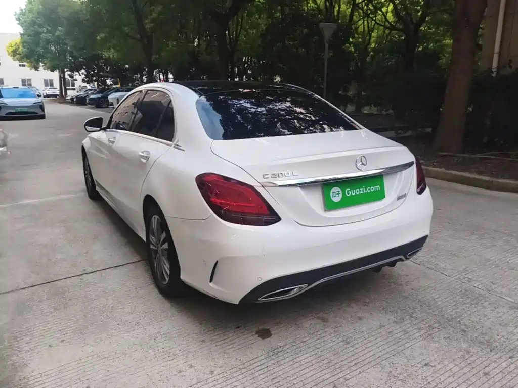 Mercedes-Benz C-Class — миниатюра 5