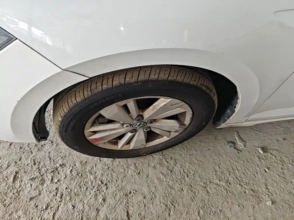 Volkswagen Polo — миниатюра 23