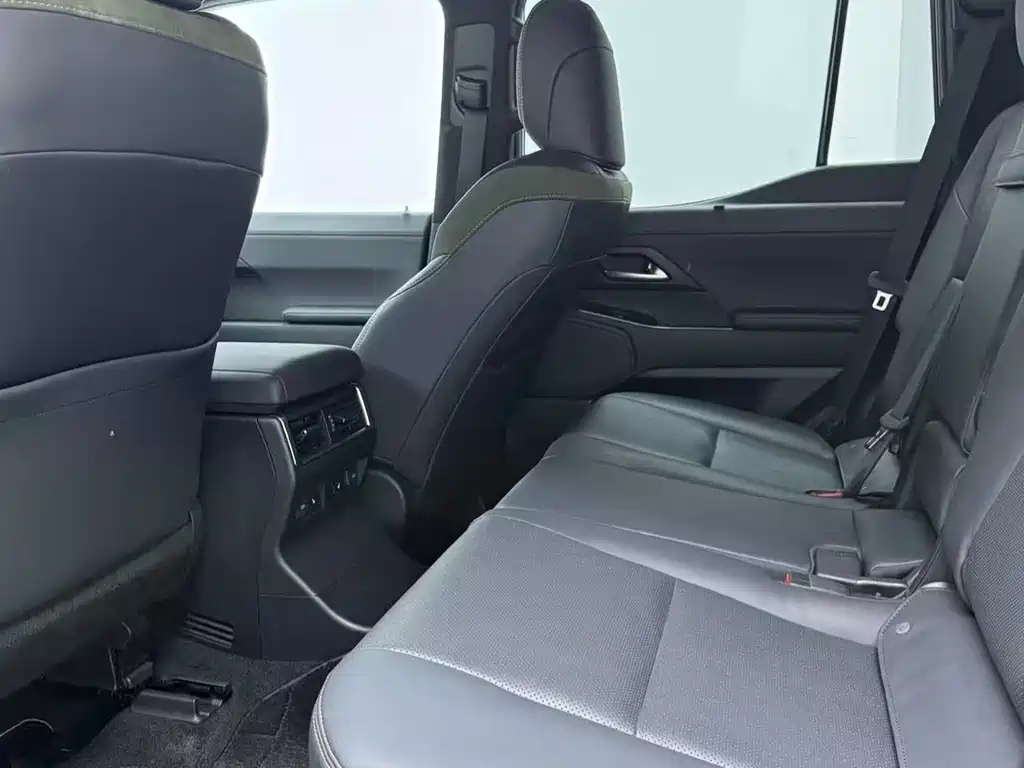 Lexus GX 2024 OVERTRAIL