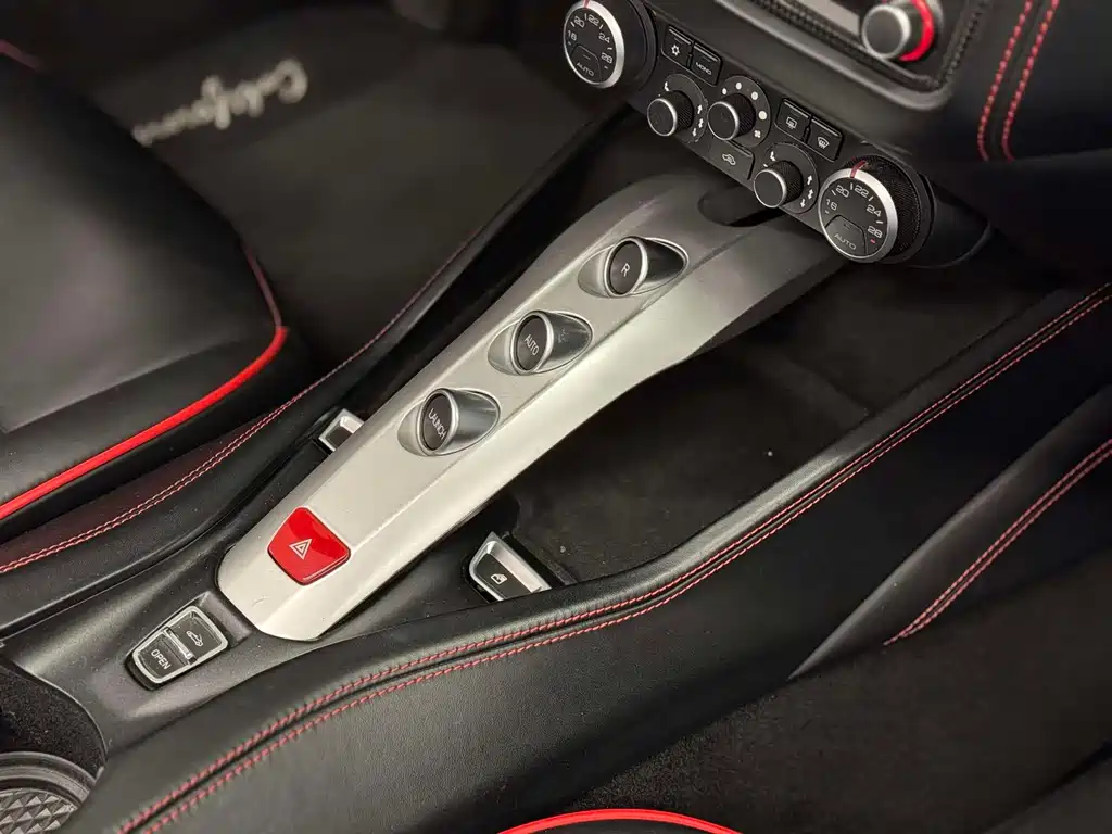 Ferrari California T 2015 3.9T