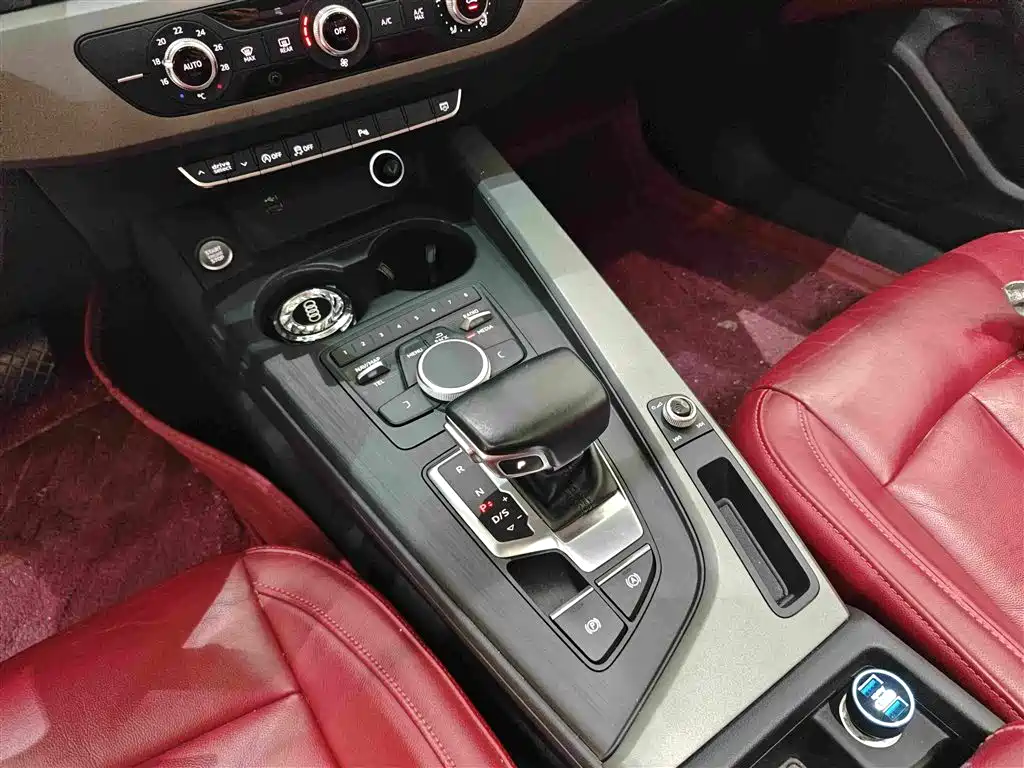 Audi A4L — миниатюра 10