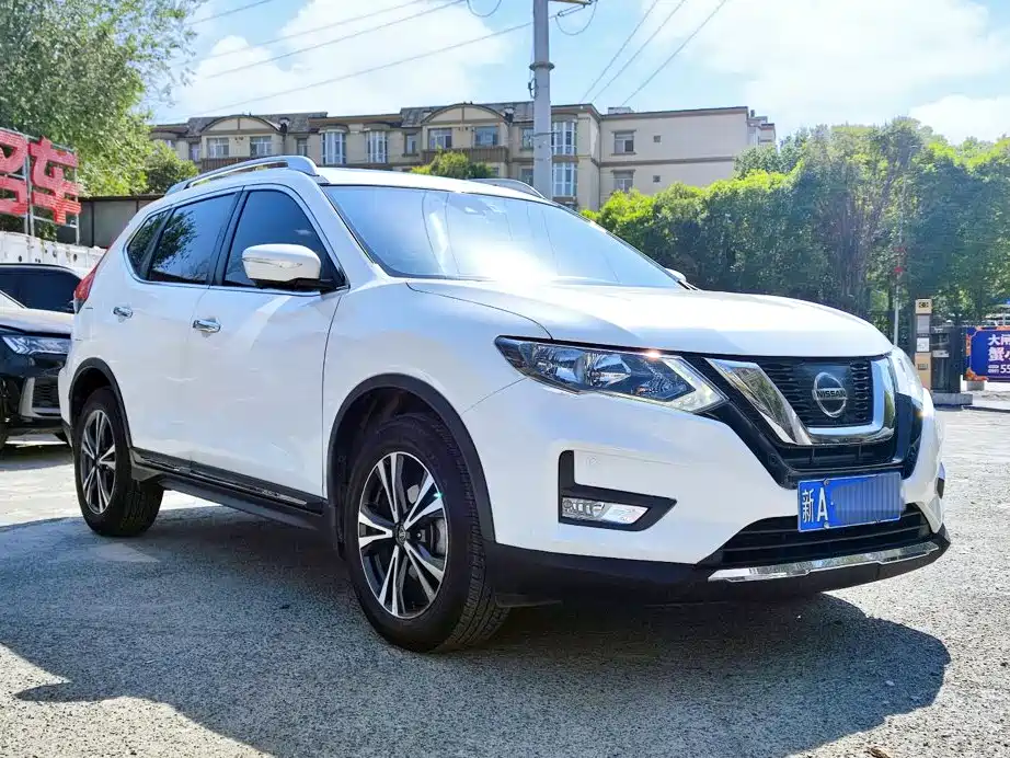 Nissan X-Trail — миниатюра 3