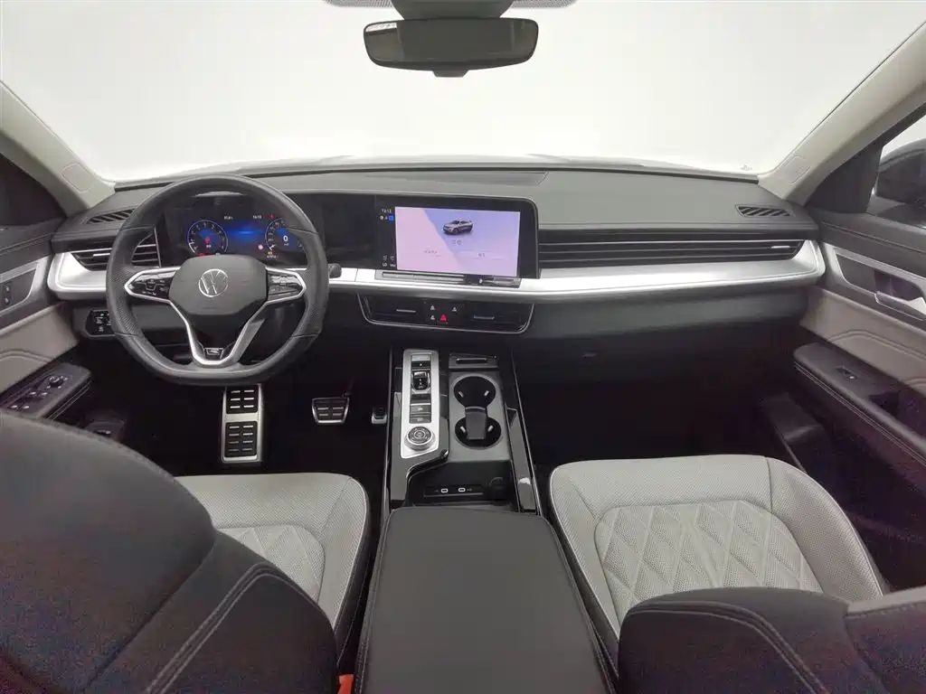 Volkswagen Tavendor 2023 380TSI R-Line
