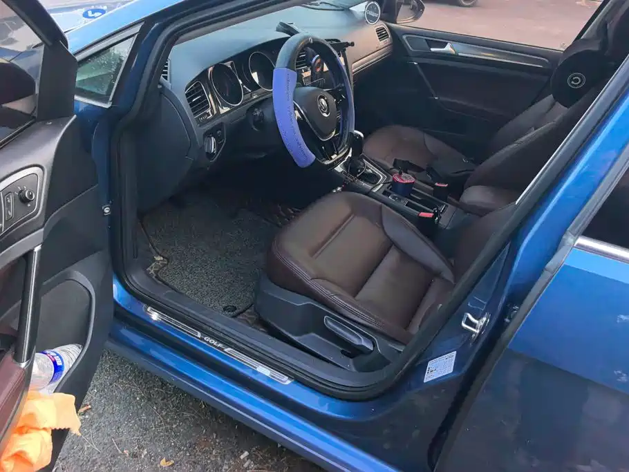Volkswagen Golf — миниатюра 9