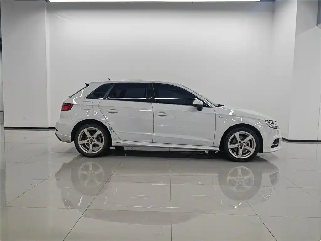 Audi A3 — миниатюра 3
