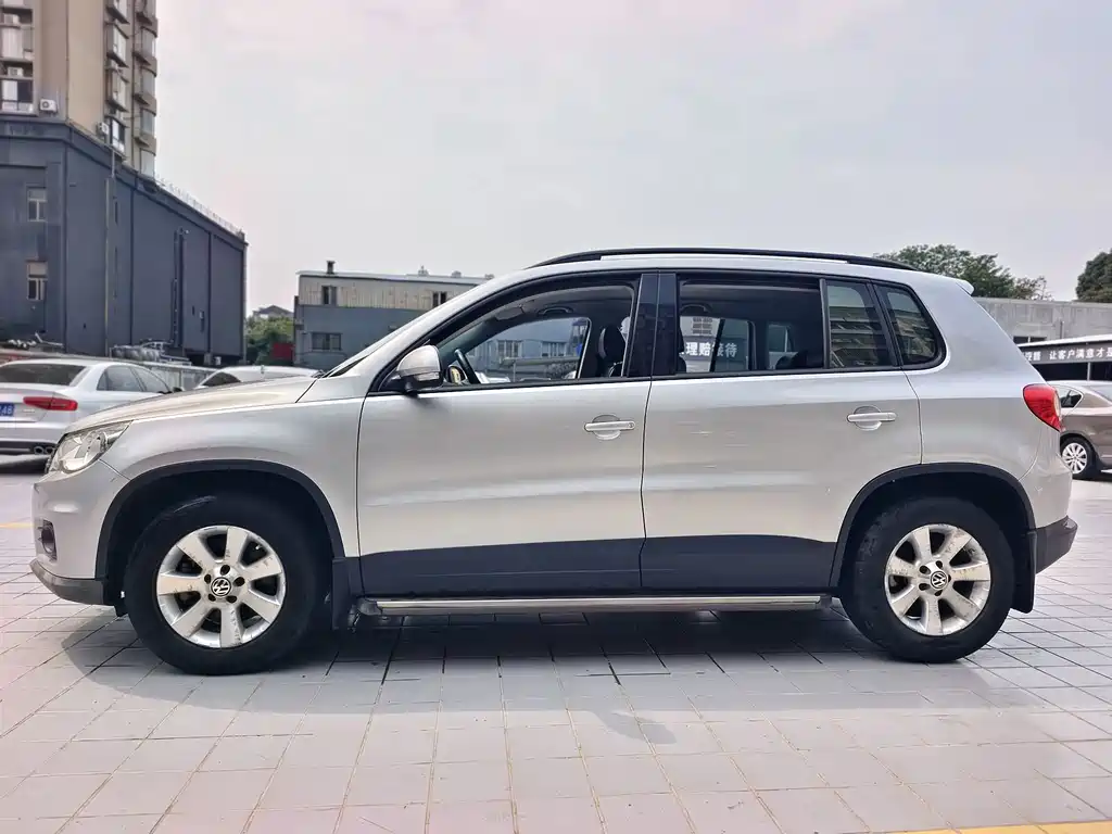 Volkswagen Tiguan — миниатюра 4