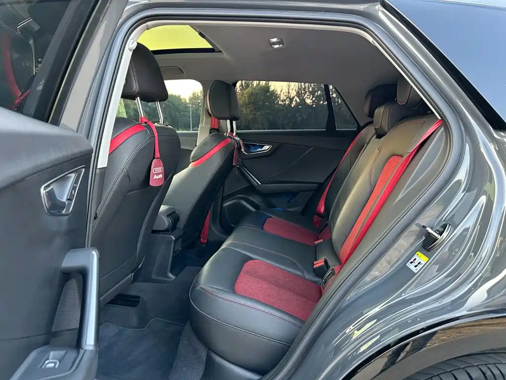 Audi Q2L — миниатюра 9