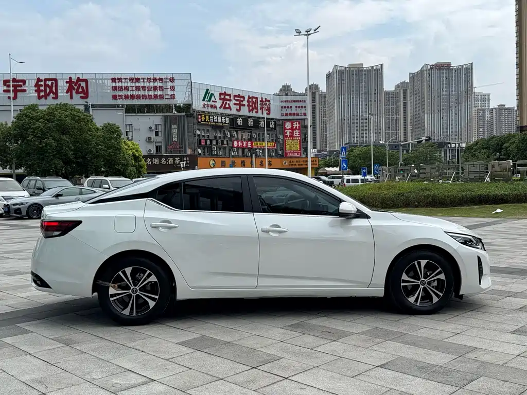 Nissan Sylphy — миниатюра 5