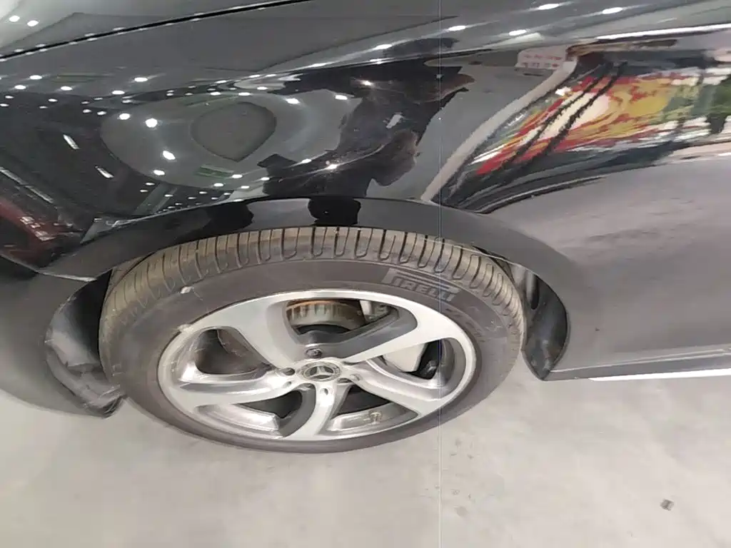 Mercedes-Benz E-Class — миниатюра 23