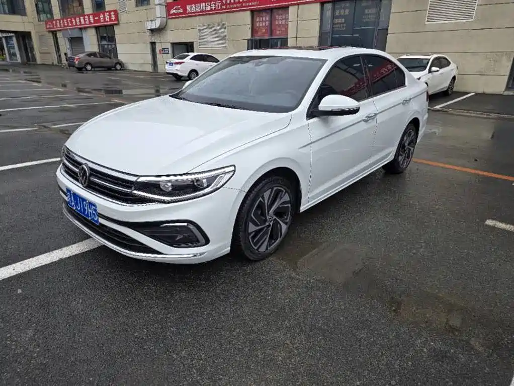 Volkswagen Bora — миниатюра 3