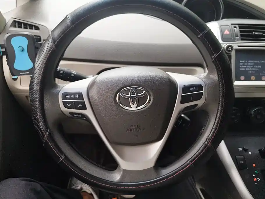 Toyota Verso — миниатюра 15