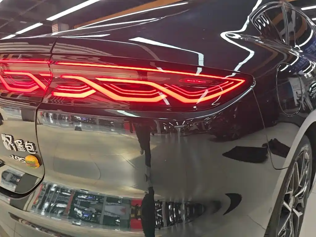 BYD Han — миниатюра 8