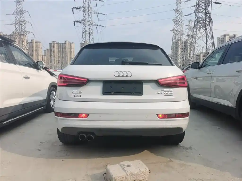 Audi Q3 2016 35 TFSI quattro