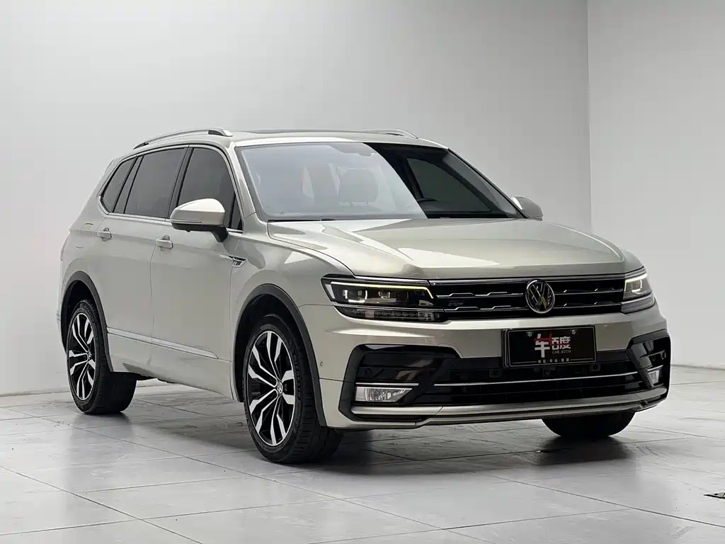 Volkswagen Tiguan L — миниатюра 3
