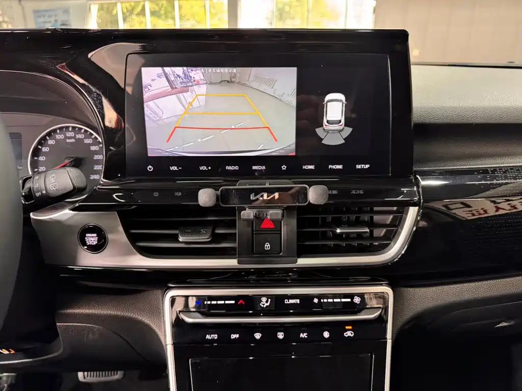 Kia KX3 — миниатюра 11