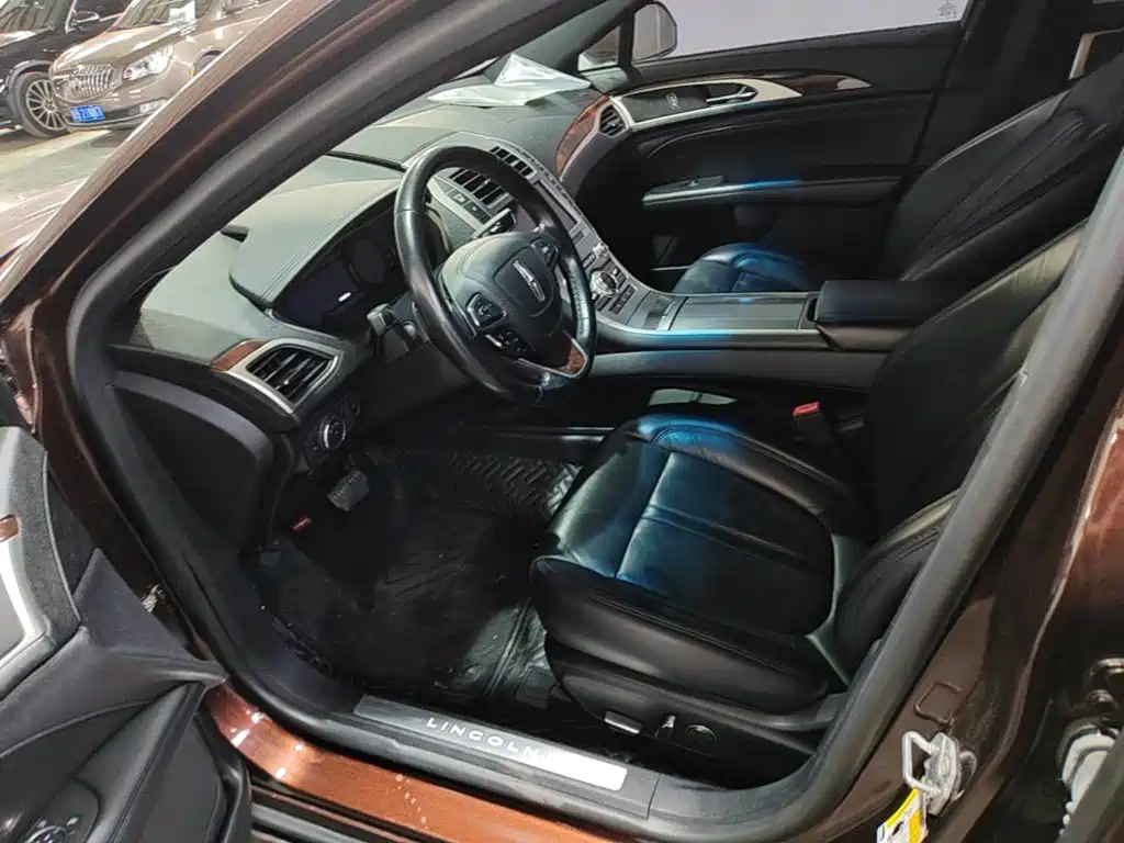 Lincoln MKZ — миниатюра 15