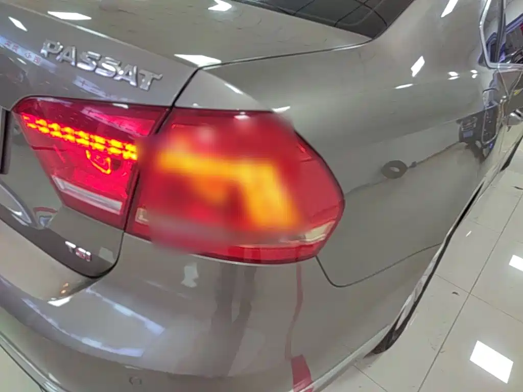 Volkswagen Passat — миниатюра 8
