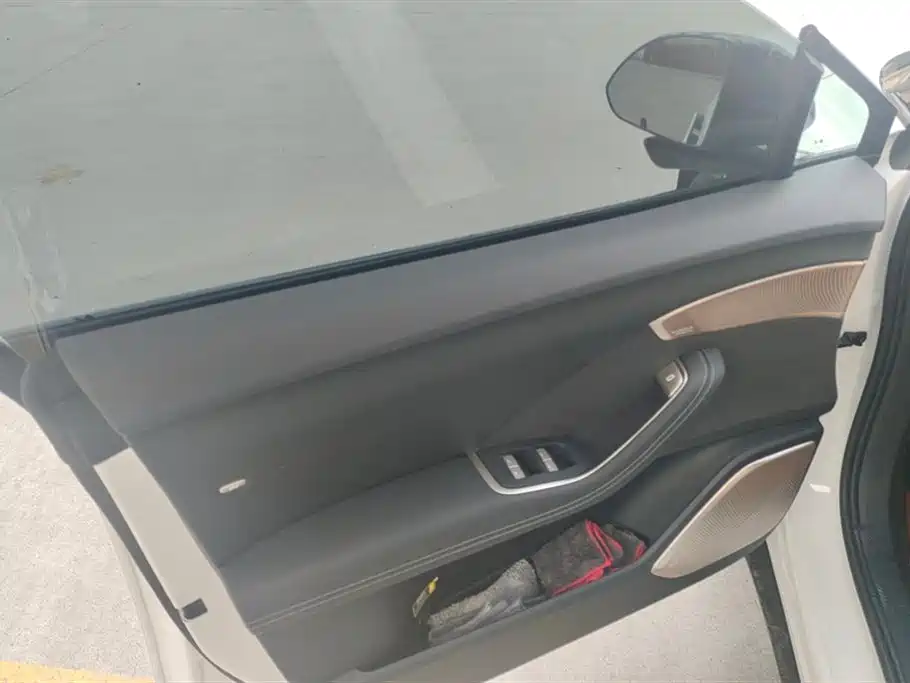 Onvo L60 2025 60kWh